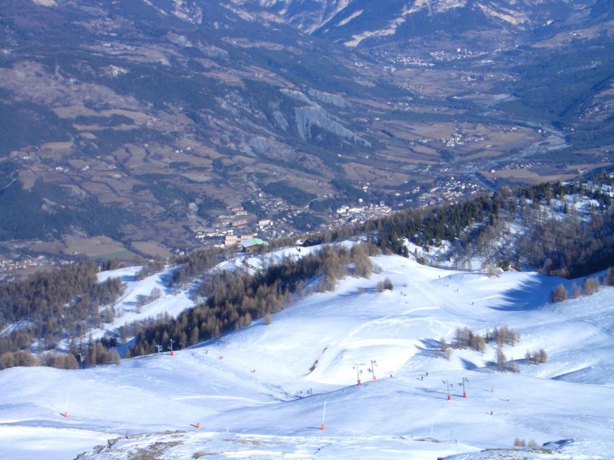 Maison Chaleureuse Pres Des Pistes De Barcelonnette - Cheminee Exteriör bild